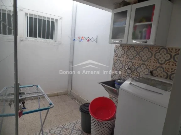 Imagem Casa à venda na Chácara da Barra. 

São duas casas no terreno, totalmente repaginadas
Frente : Ru...