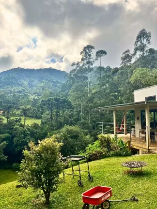 Chácara Exclusiva na Montanha | Privacidade Absoluta