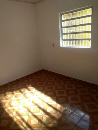 Imagem Casa a venda com 2 dormitórios – Jardim Aparecida