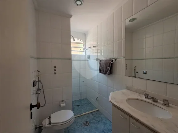 Imagem Casa de Vila à venda com 3 quartos, sendo 3 suítes, em Vila Madalena, São Paulo - SP