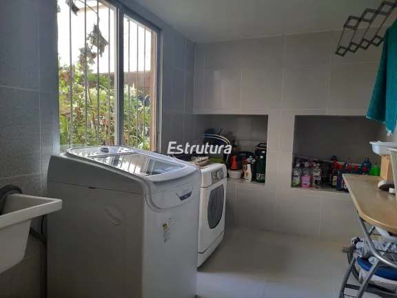 Imagem Apartamento térreo amplo com localização central