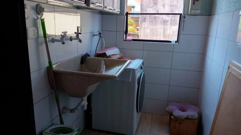 Imagem Sobrado com 3 dormitórios à venda, 112 m² por R$ 600.000,00 - Cidade Edson - Suzano/SP