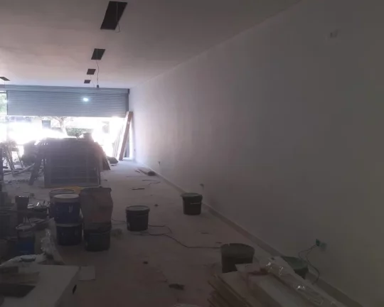 Imagem salão comercial com 115 m2 FL26
