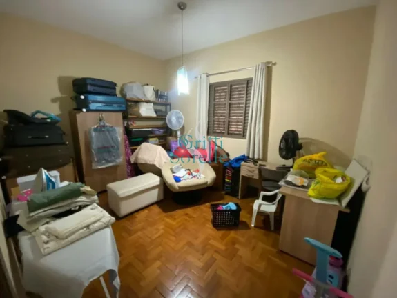 Imagem Sobrado+2 casas à Venda na Vila Ipojuca - São Paulo/SP.