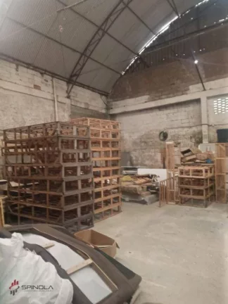 Imagem Galpão à venda, 685 m² por R$ 2.800.000,00 - Vila Togni - Poços de Caldas/MG