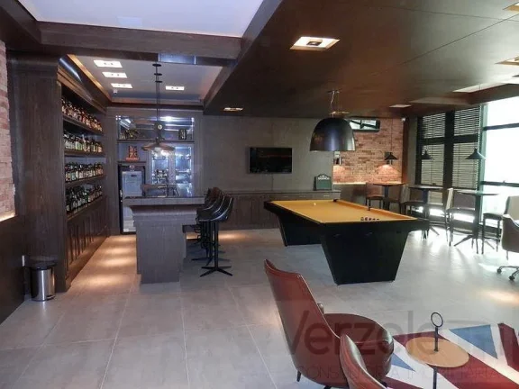 Imagem Apartamento 4 ou + dormitórios para Venda em Balneário Camboriú / SC no bairro Centro