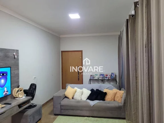 Imagem Casa com 3 dormitórios à venda por R$ 650.000,00 - Setor Bela Vista - Itumbiara/GO