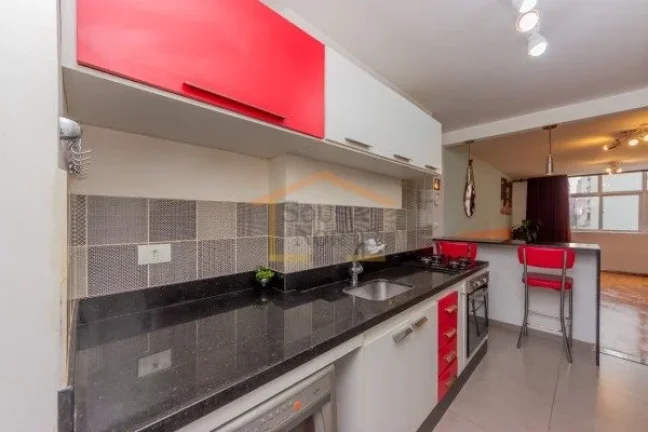 Imagem Apartamento 97m², 2 dormitórios, 2 vagas de garagem, 2 banheiros, área de serviço.
Apartamento l...