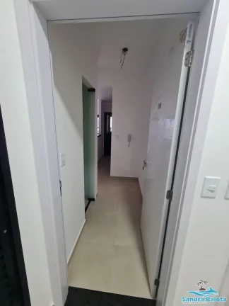 Imagem Apartamento novo à 200 metros da orla do Itaguá