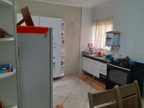 Imagem Sobrado à venda, 315 m² por R$ 636.000,00 - Vila Pereta - Poá/SP