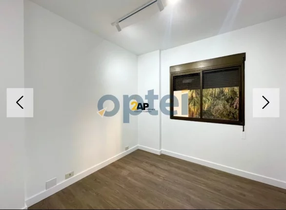 Imagem Apartamento Semimobiliado de 217m2, 4 dorms (2 suítes), 5 vagas, para venda ou locação no condomínio Edifício Condomínio Hyde Park - Morumbi - SP