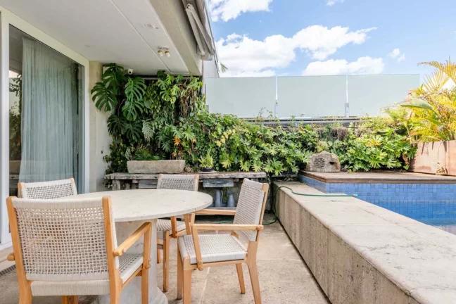 Imagem Las Piedras Apto ONE36766 - Apartamento à venda no bairro Três Figueiras - Porto Alegre/RS