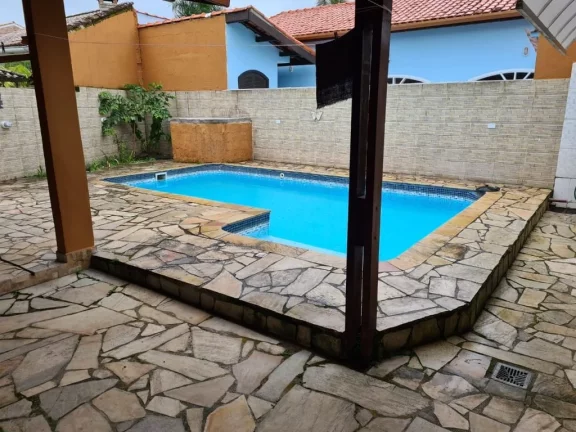 Imagem Casa com 5 dormitórios à venda, 241 m² por R$ 850.000,00 - Boracéia - São Sebastião/SP