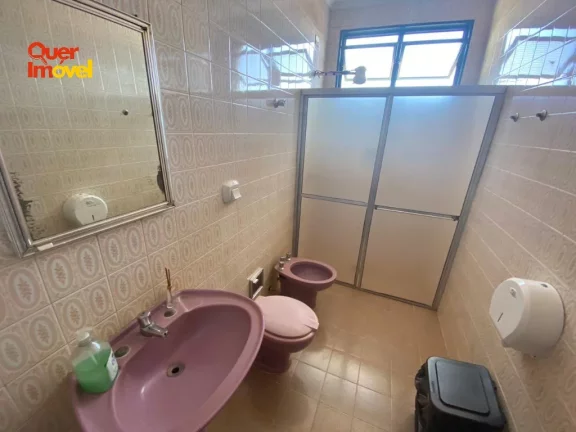 Imagem Imperdível oportunidade: Casa com 4 quartos e 2 suítes para venda ou locação em Campos Elíseos, Ribeirão Preto-SP.