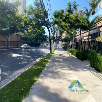 Imagem Salão comercial com 300m² em área nobre da Vila Mariana/Chácara Klabin com localização privilegiada a 550mts da Estação de Metrô Santos Imigrantes e 600mts da Klabin.