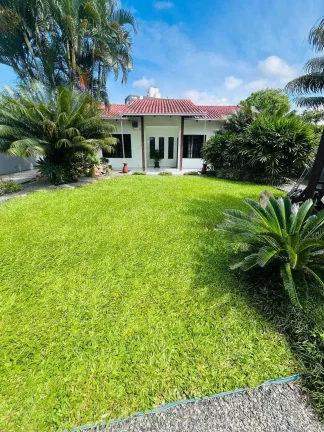 Imagem Casa com 2 dormitórios sendo 1 suíte e 10 vagas sendo 3 cobertas - Costa e Silva | Joinville/SC