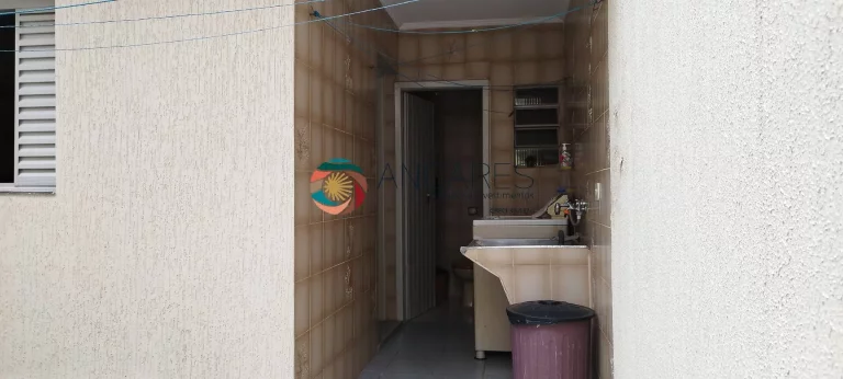Imagem Casa com 177m², 4 quartos e 2 vagas - Excelente para todo tipo de comércio