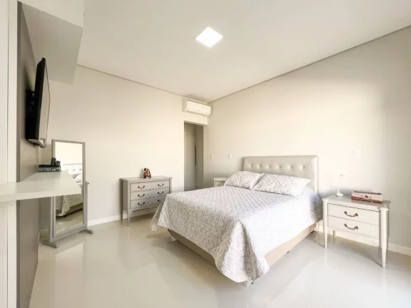 Imagem Casa moderna com 4 suítes à venda, 236 m² por R$ 2.390.000 - Condomínio Próximo ao Parque Ecológico - Indaiatuba/SP