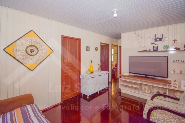 Imagem Casa com pátio na frente e atrás na zona sul