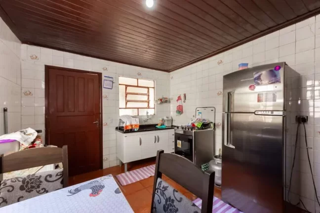 Imagem 2 Casas à venda com 2 vagas de garagem cobertas, despensa e quintal por R$400.000 - Vila Ayrosa-Osasco-SP
