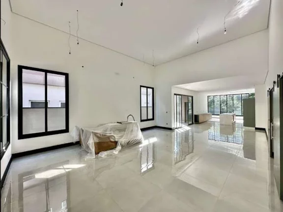 Imagem Cond. Reserva Sta. Maria - ZERO KM, 5 suítes, piscina, jacuzzi e gourmet!