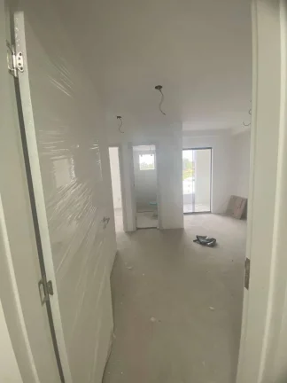 Imagem Apartamento Jaraguá - 40M², 2 Dorms, Sala para 2 Ambientes, 1 Vaga Fixa.