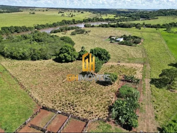 Imagem Chácara à venda margeando o Rio Verdinho Caçu GO R$ 1.500.000,00 Área total: 3 alqueirões | Tod...