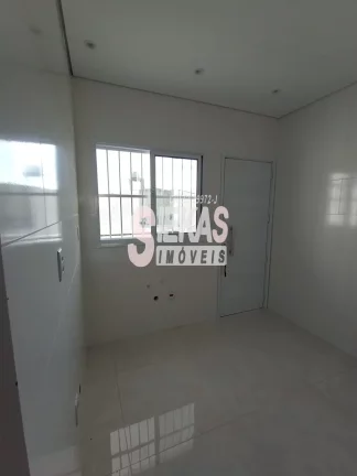 Imagem Imperdível! Casa à venda em São Paulo-SP, Vila São Geraldo. 3 quartos, 1 suíte, 1 sala, 3 banheiros, 4 vagas, 170m². Venha conferir!
