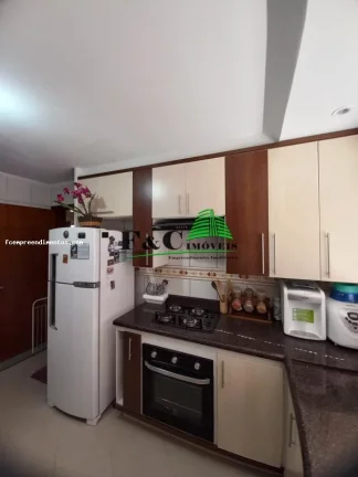 Imagem Sobrado para Venda em Limeira, Jardim Esteves, 4 dormitórios, 1 suíte, 3 banheiros, 3 vagas