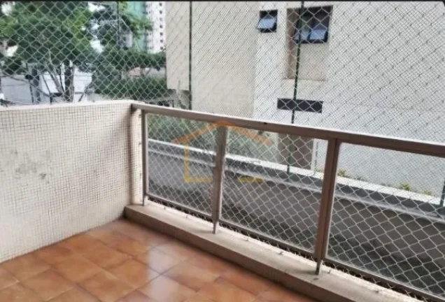 Imagem Apartamento com 98 m² de área útil, distribuído em 3 dormitórios com armários, sendo 1 suíte,...