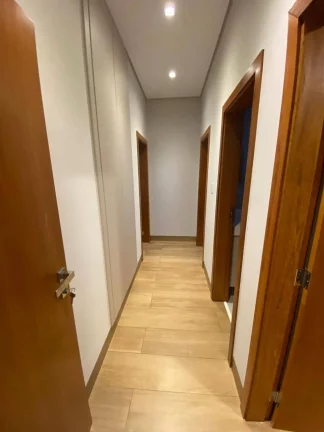 Imagem Luxuosa casa com elevador no Park Cambuí em Catanduva