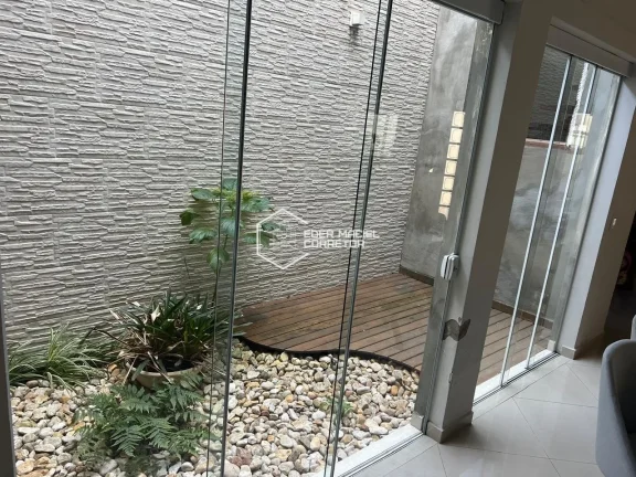 Imagem Sabe aquela casa linda, perfeita para toda a família, na localização que todo mundo quer? É essa...