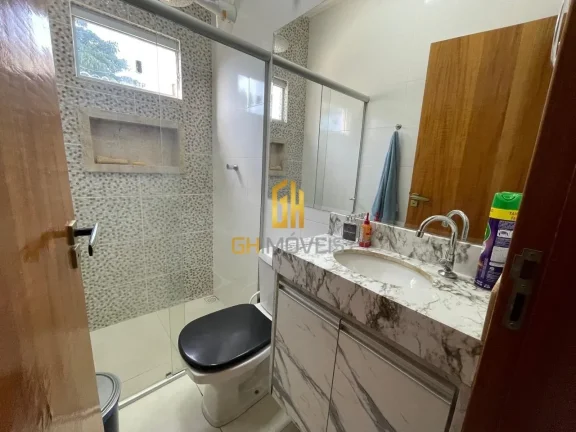 Imagem GH1945

Excelente casa na Vila Galvão, reformada, pra quem busca conforto e excelente localização...