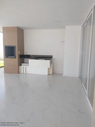 Imagem Imperdível: Casa de luxo em condomínio Alphaville (Abrantes), Camaçari-BA - 5 quartos, 4 suítes, 2 salas, 1 banheiro, 4 vagas, 267m²!