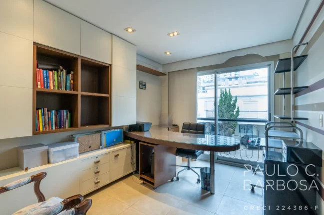 Imagem Cidadade Jardim - 4 Suítes - 4 Vagas - 383m²