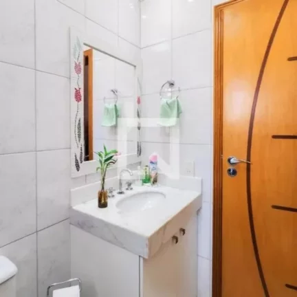 Imagem Imperdível: Casa à venda no Centro de São Bernardo do Campo-SP, com 3 quartos, 3 suítes e 4 vagas de garagem!