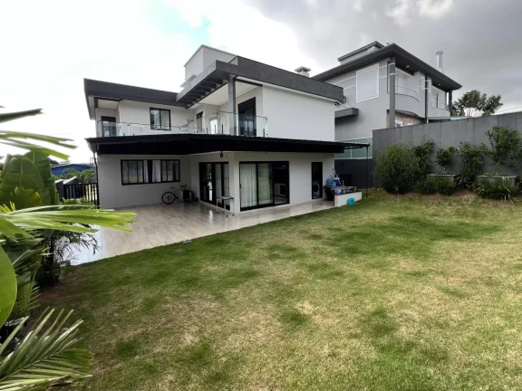 Imagem Casa Alto Padrão para Venda em Florianópolis / SC no bairro Ingleses do Rio Vermelho
