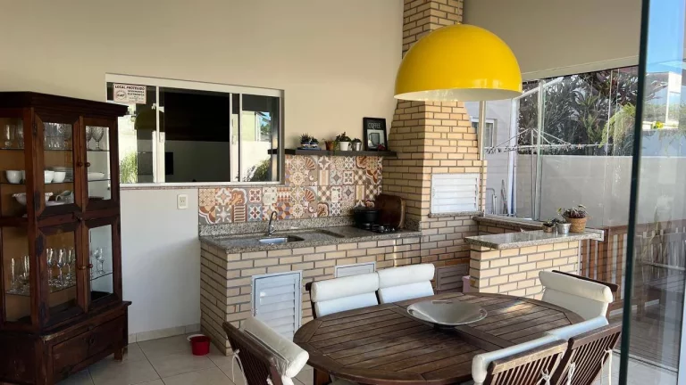 Imagem Casa á venda alto padrão 3 quartos, 1 suite centro Palhoça Sc