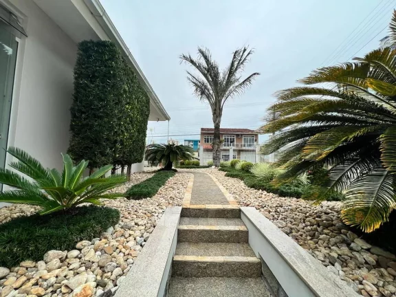 Imagem Casa 3 Dormitórios(2 S), 240,89m2 - Barreiros - São José/SC