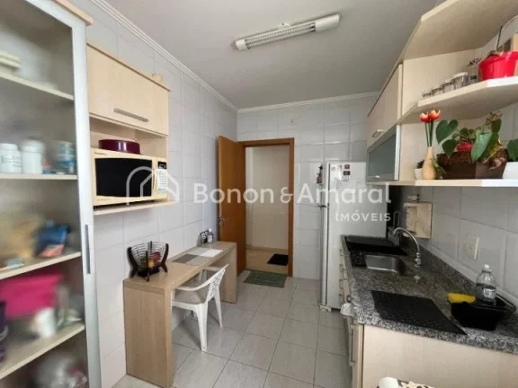 Imagem Apartamento muito bem distruído em 80m², à venda, no bairro Taquaral, em Campinas/SP.

Com armár...