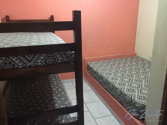 Imagem Área Comercial, Pousada, 4 Terrenos quadra Mar