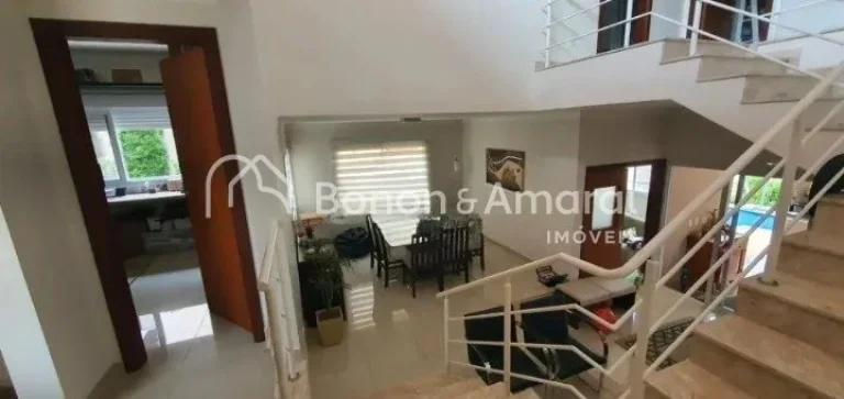 Imagem Descubra o lar perfeito para a sua família nesta linda casa que une sofisticação e praticidade!

...