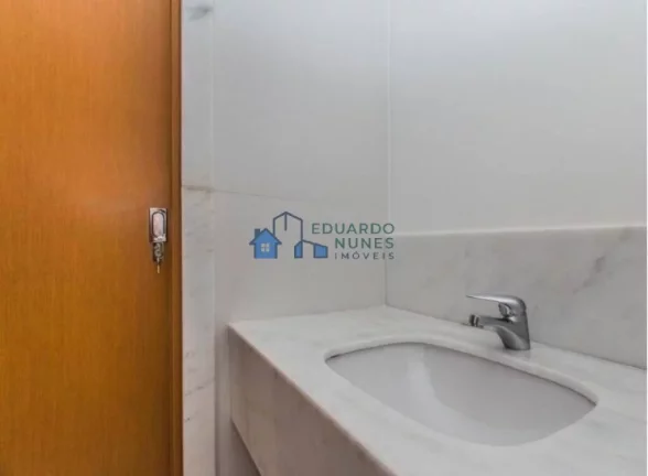 Imagem PRÉDIO EM EXCELENTE LOCALIZAÇÃO, LUXUOSO.
