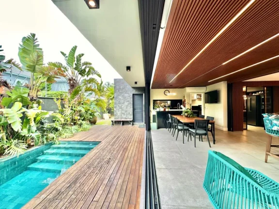 Imagem Casa em Condominio 5 Dormitórios - Bairro xangri-la