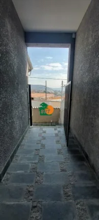 Imagem Casa Comercial para Locação em São Roque, Esplanada Mendes Moraes, 3 banheiros, 2 vagas