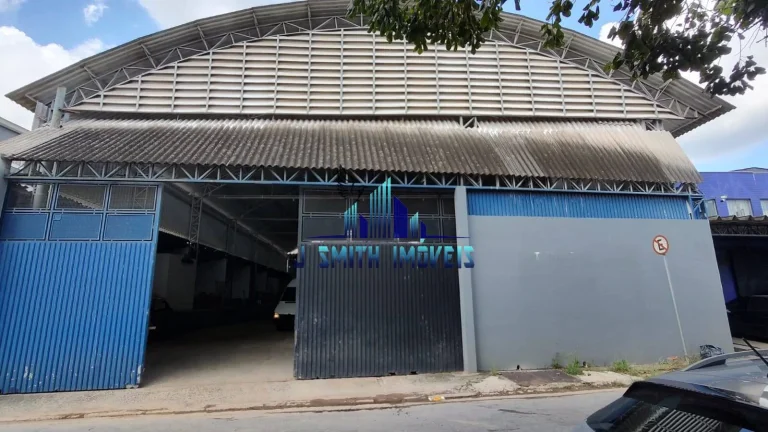 Imagem GALPÃO INDUSTRIAL. AC. 1.600m² DE CONSTRUÇÃO. 2 DOCAS
