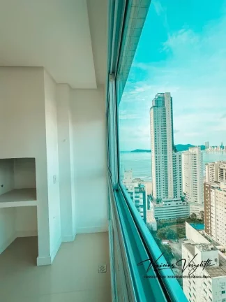 Imagem Apartamento 4 ou + dormitórios para Venda em Balneário Camboriú / SC no bairro Pioneiros