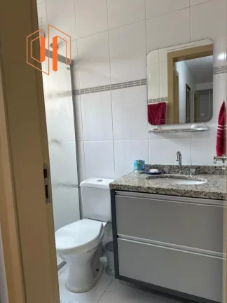 Imagem Sobrado para Venda em Curitiba, Bairro Alto, 3 dormitórios, 1 suíte, 3 banheiros, 2 vagas