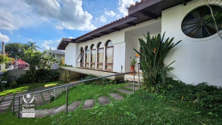 Imagem Casa com 4 quartos, 332 m² construídos, terreno de 740 m² à venda - Batel - Curitiba/PR