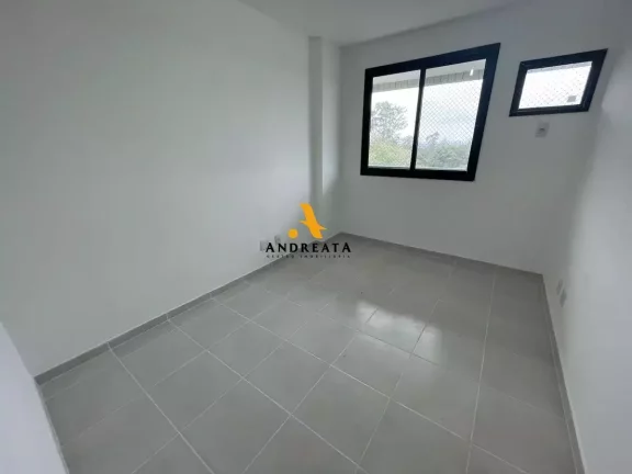 Imagem Apartamento com 3 quartos aluguel por 2.100,00 em Vargem Grande
